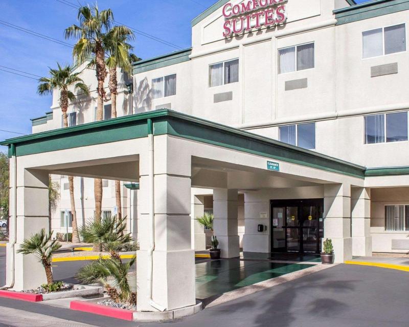 Comfort Suites At Metro Center Phoenix - main image