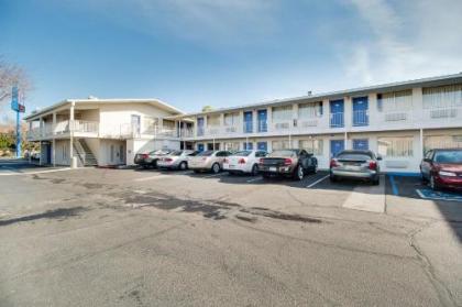 Motel 6-Phoenix AZ - East - image 2