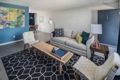 Relaxing 2BR with Pool Arizona