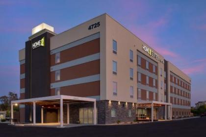 Home2 Suites By Hilton Phoenix Airport South - image 1