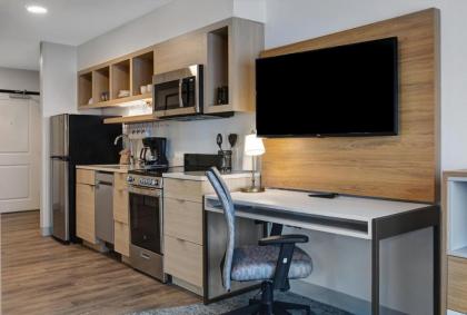 TownePlace Suites Phoenix Glendale Sports & Entertainment District - image 14