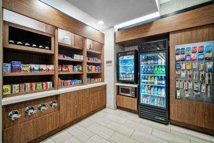 SpringHill Suites by Marriott Phoenix Goodyear - image 10