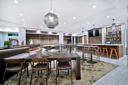 SpringHill Suites by Marriott Phoenix Goodyear - image 4