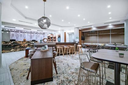 SpringHill Suites by Marriott Phoenix Goodyear - image 7