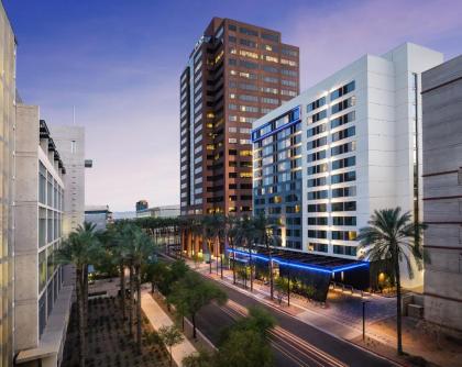 AC Hotel by Marriott Phoenix Downtown - image 1