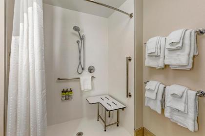 Holiday Inn Express & Suites - Phoenix Dwtn - State Capitol an IHG Hotel - image 15