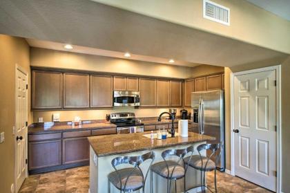 3-Story Phoenix Abode Balcony and Pool Access! - image 9