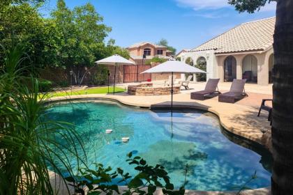 Awe Inspiring Arizona Abode with Backyard Oasis