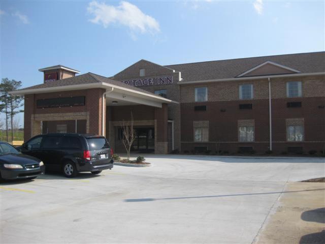 Heritage Inn - image 5