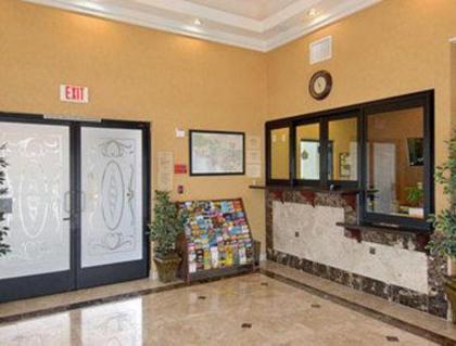 Howard Johnson Hotel & Suites by Wyndham Pico Rivera - image 13
