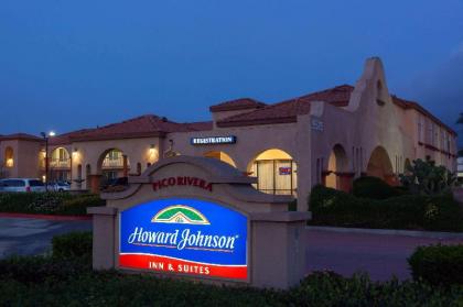 Howard Johnson Hotel & Suites by Wyndham Pico Rivera - image 3