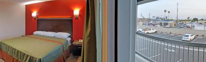 Epic Hotel - image 10