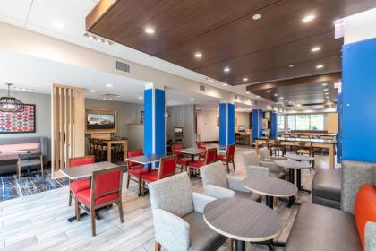 Holiday Inn Express & Suites Greenville S - Piedmont an IHG Hotel - image 11