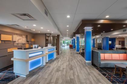 Holiday Inn Express & Suites Greenville S - Piedmont an IHG Hotel - image 4