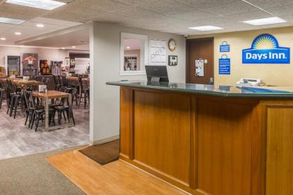 Days Inn by Wyndham Pierre - image 10