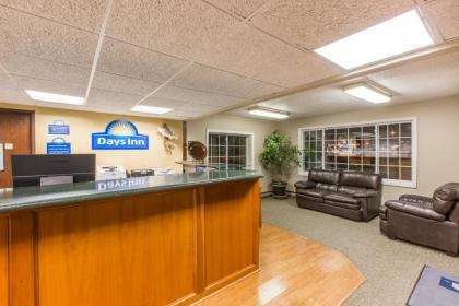 Days Inn by Wyndham Pierre - image 12