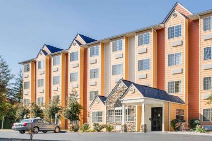 Microtel Inn & Suites by Wyndham Pigeon Forge Pigeon Forge Tennessee