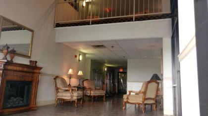 Park Tower Inn - image 3