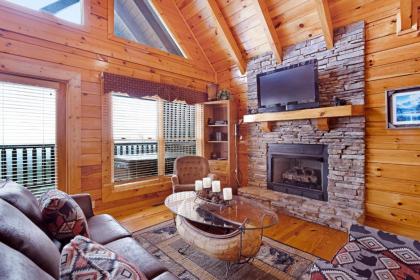 Dancing Bear Lodge Pigeon Forge Tennessee