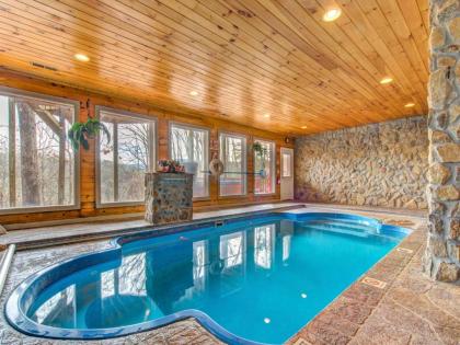 Splashing Sunrise 2 Bedrooms Private Pool Arcade Hot tub Sleeps 6 Pigeon Forge Tennessee