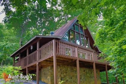 A Secluded Retreat #216 by Aunt Bugs Cabins Pigeon Forge