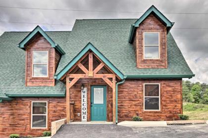 modern Cabin with Hot tub Explore Pigeon Forge