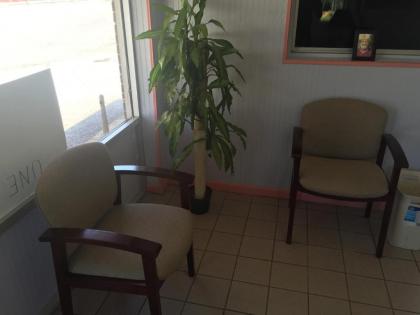 Daniel Boone Motor Inn - image 12