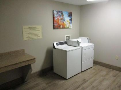 Best Western Presidential Hotel & Suites - image 14