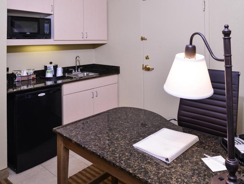 Hotel Atlantic Beach - main image