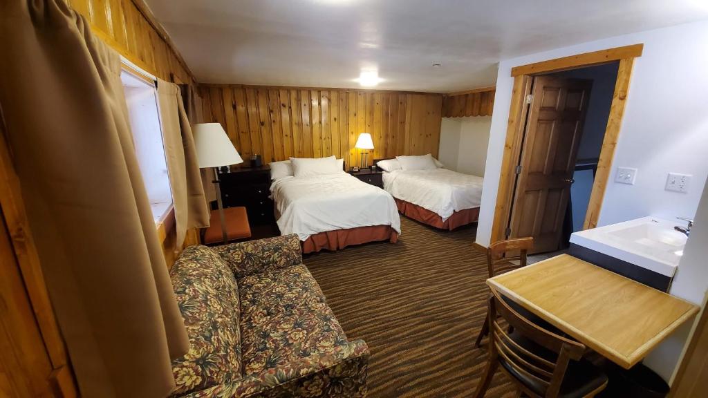 Teton Court Motel - main image