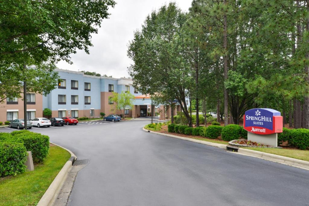 SpringHill Suites Pinehurst Southern Pines - main image
