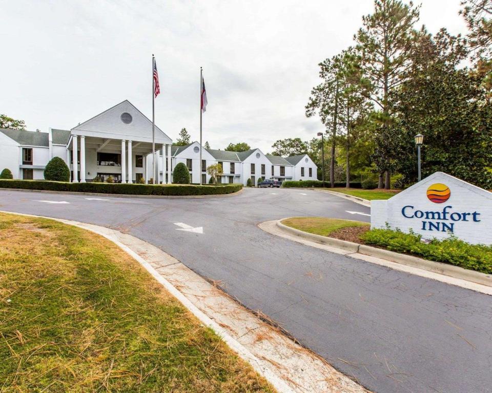 Comfort Inn Pinehurst - main image