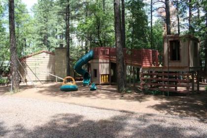Northwoods Resort Cabins - image 4