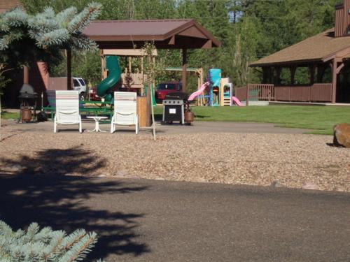 Roundhouse Resort a VRI resort - image 3