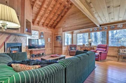 Cozy Cabin with Fireplace Covered Deck and Gas Grill! - image 5