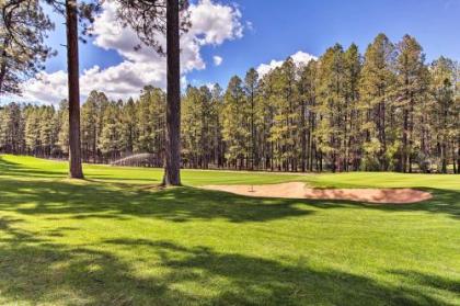 Family Friendly Pinetop Lakes Country Club Cabin! - image 5