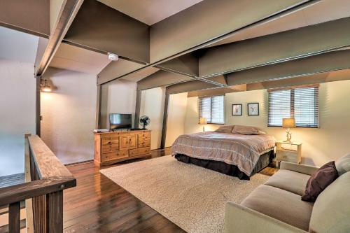 Pinetop Country Club Cabin Near Ntl Forest! - image 3