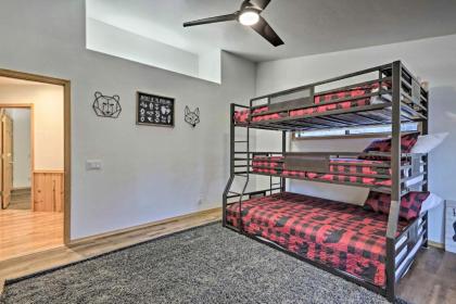 Expansive Pinetop Cabin with Fireplace and Grill! - image 10