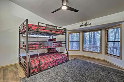 Expansive Pinetop Cabin with Fireplace and Grill! - image 8