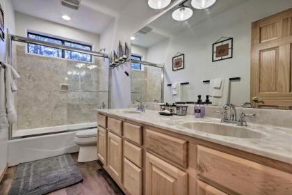 Expansive Pinetop Cabin with Fireplace and Grill! - image 9