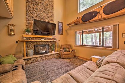 Pet-Friendly Getaway with Fire Pit and Dog Run! - image 2