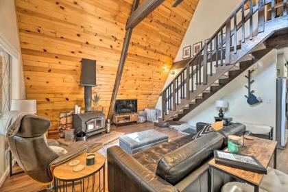 Warm A-Frame Cabin with Pet-Friendly Amenities - image 6