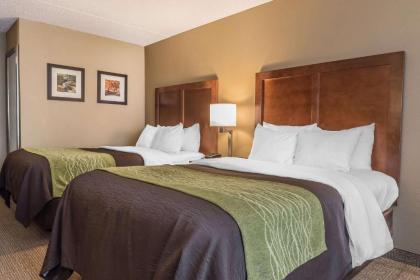 Comfort Inn Miami Valley Centre Mall - image 14
