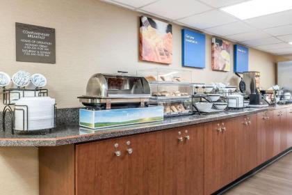 Comfort Inn Miami Valley Centre Mall - image 4
