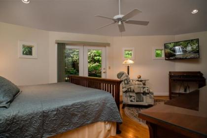Pisgah Mountain House - image 2