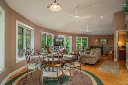 Pisgah Mountain House - image 3