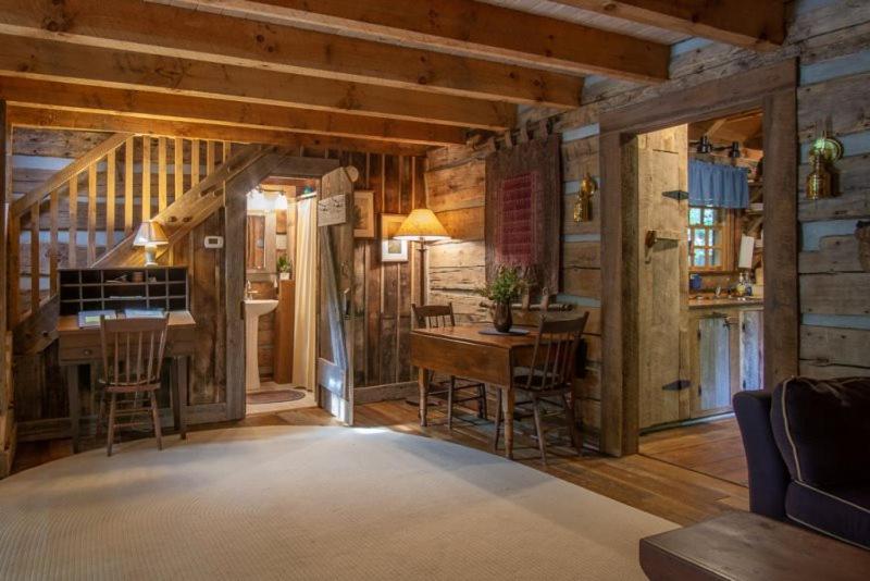 Aunt Babbie`s Cabin - image 7