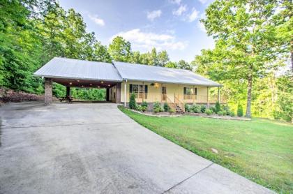 Cedar Mountain House on 12 Acres - Near Trails! - image 5