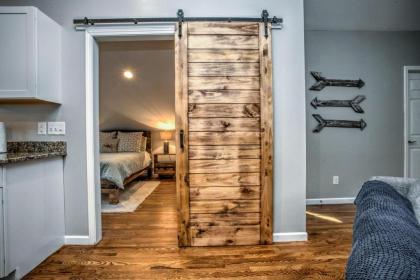 Pisgah Hillside Haven - image 15