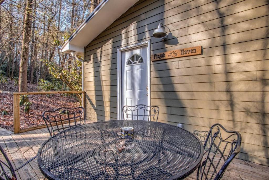 Pisgah Hillside Haven - image 5